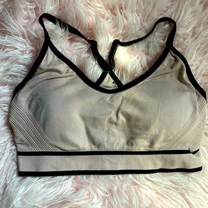ꕥPink Sports Bra